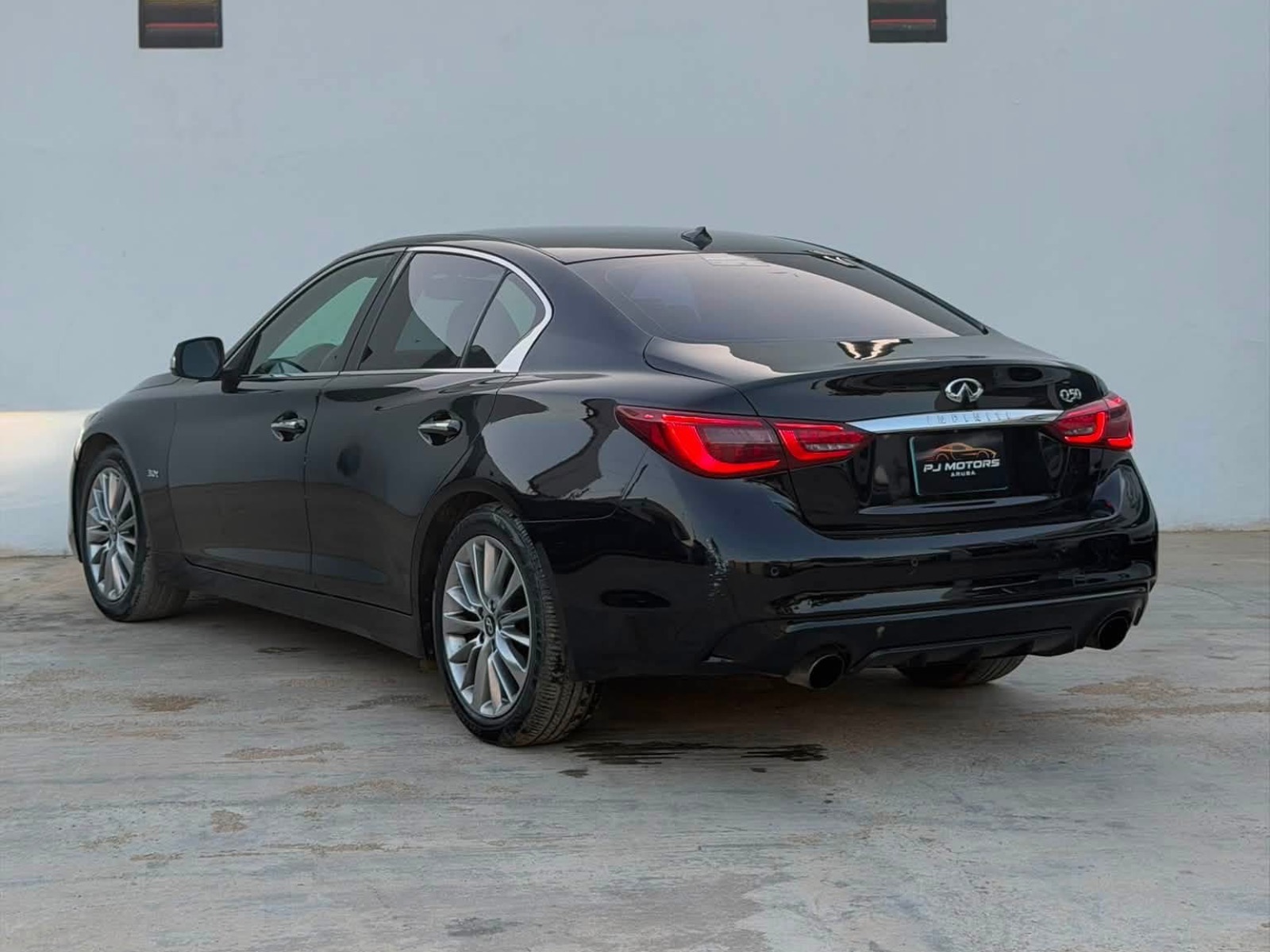 2018 Infinity  Q50 image 4