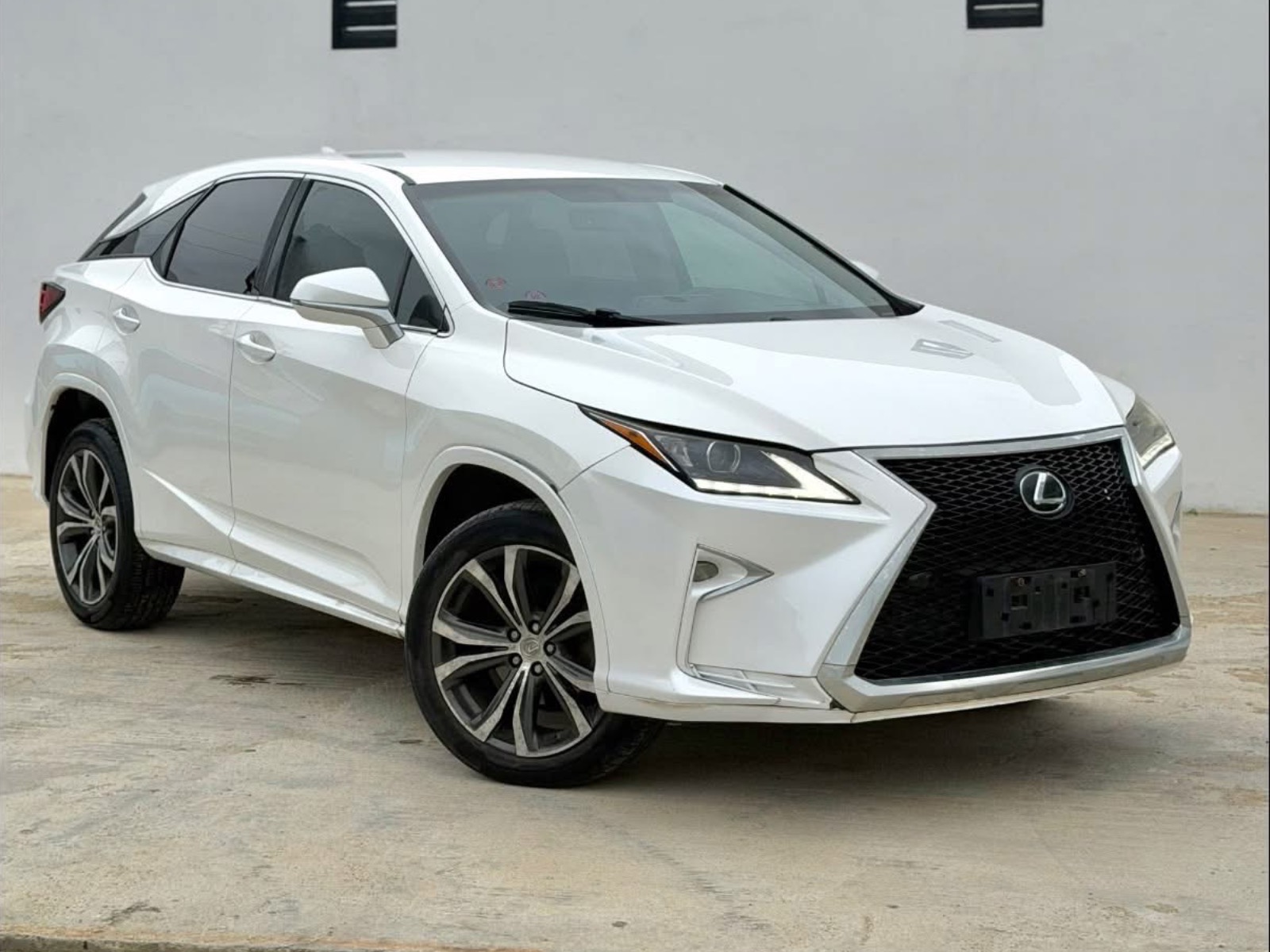 2016 Lexus RX 350 image 2