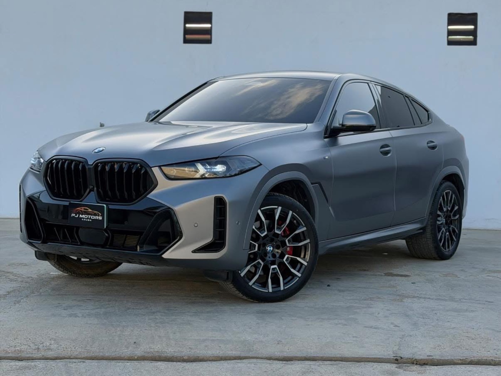2024 BMW X6
