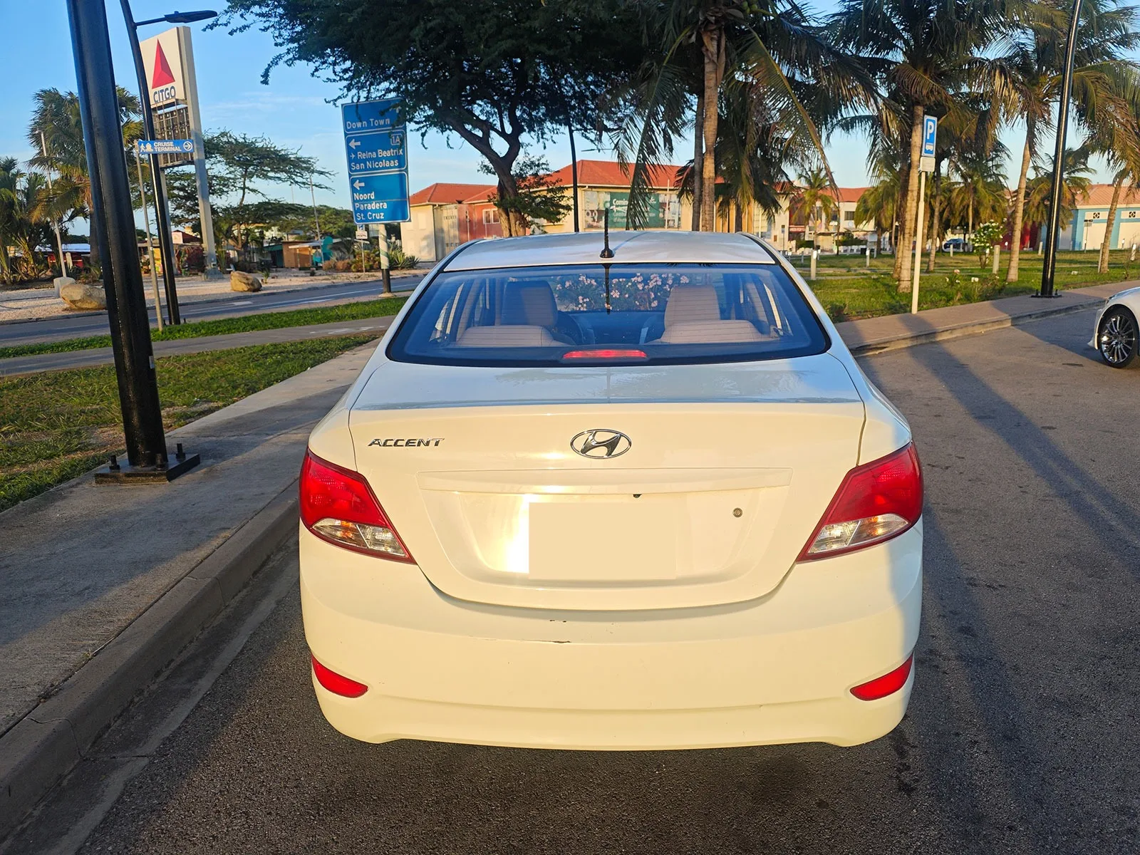 2017 Hyundai Accent image 5