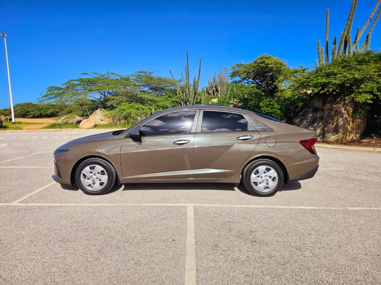 2024 Hyundai Accent image 6