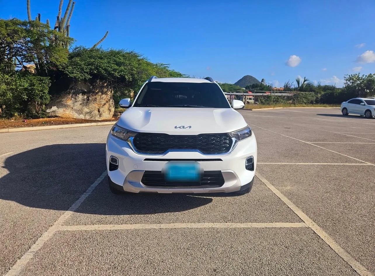2023 Kia Sonet image 3