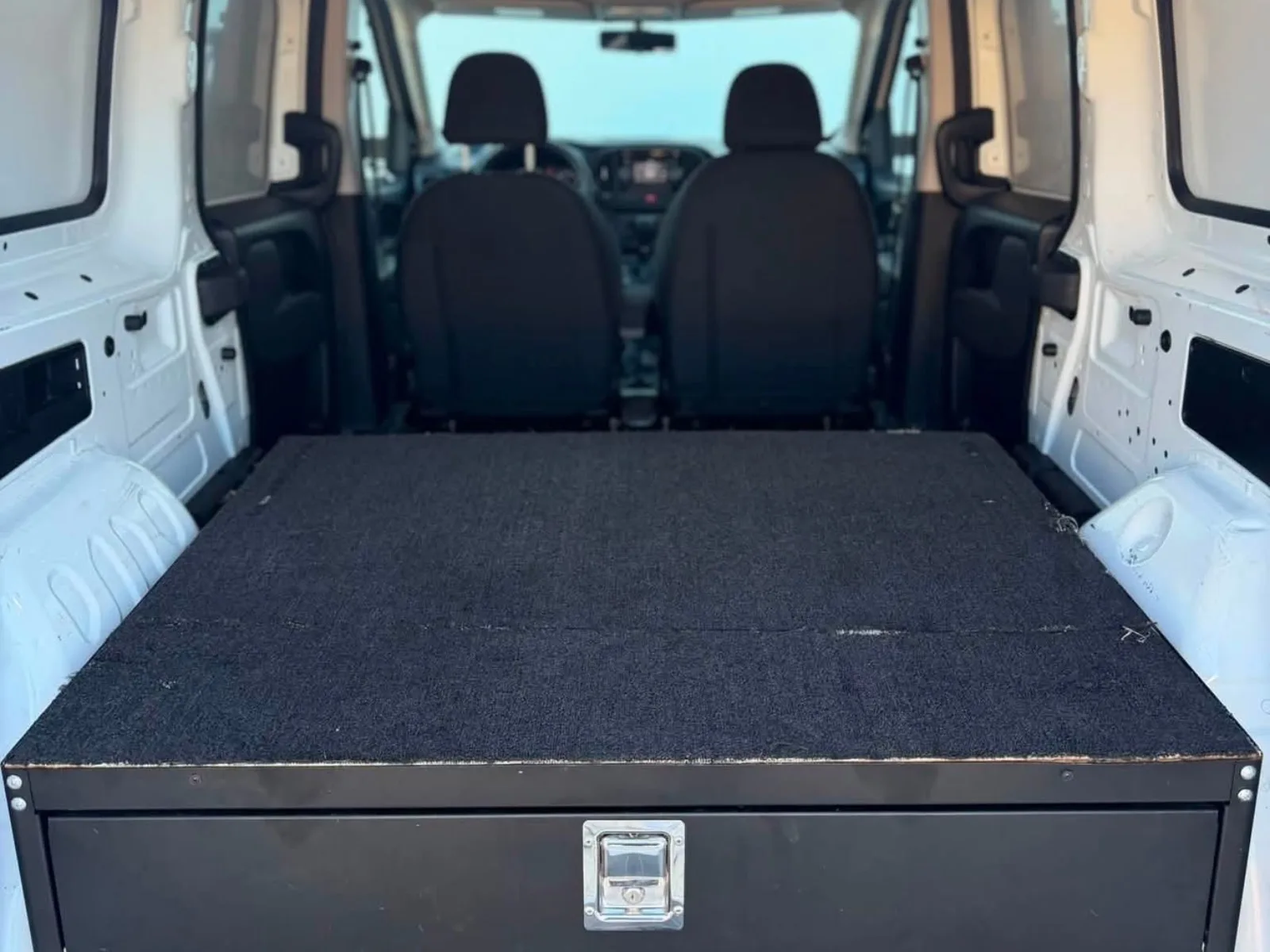 2022 RAM ProMaster City image 8