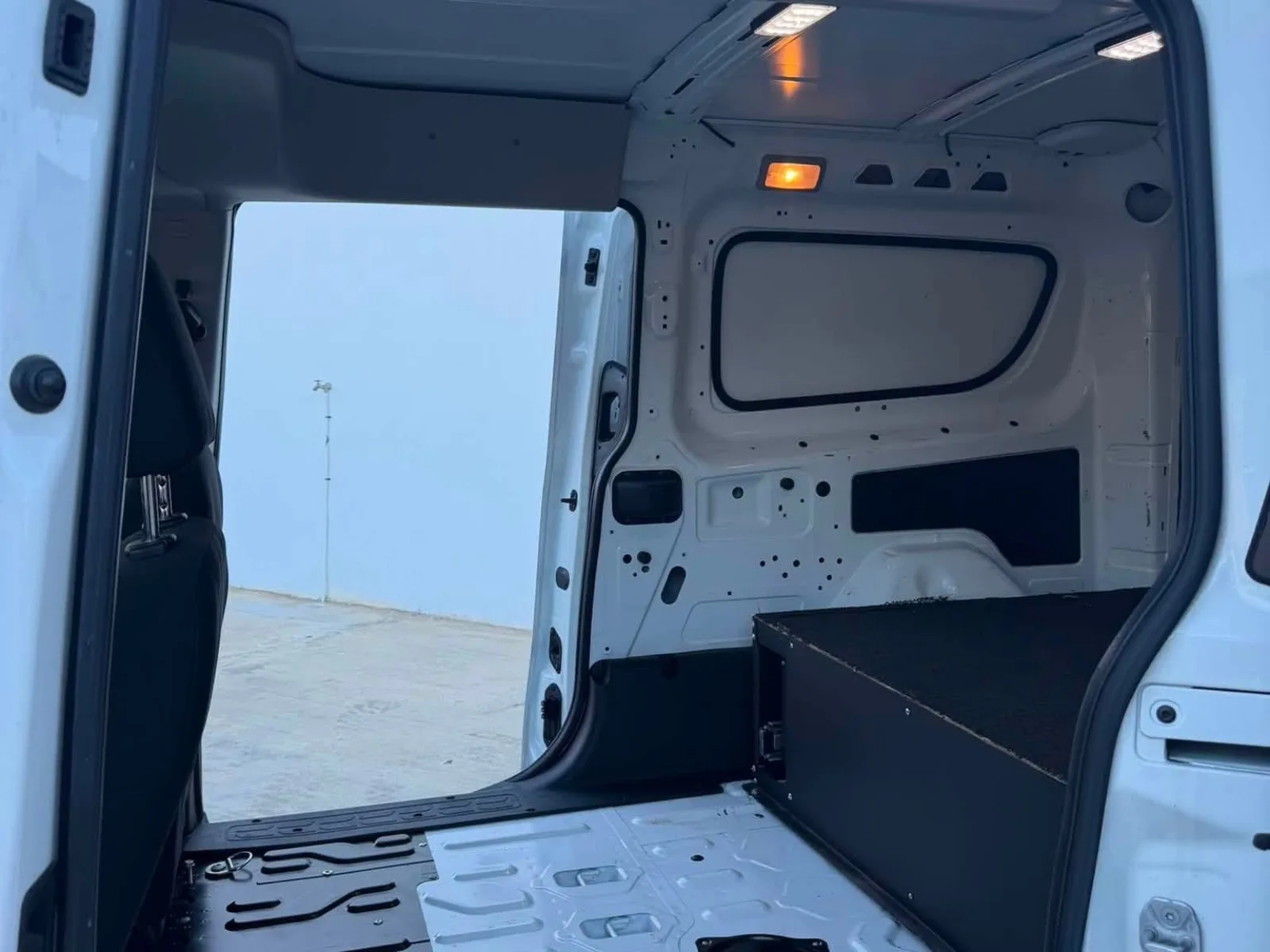 2022 RAM ProMaster City image 9